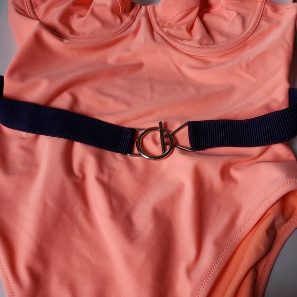 Aerie One-Piece Belted Swimsuit sz Large - Picture 8 of 9